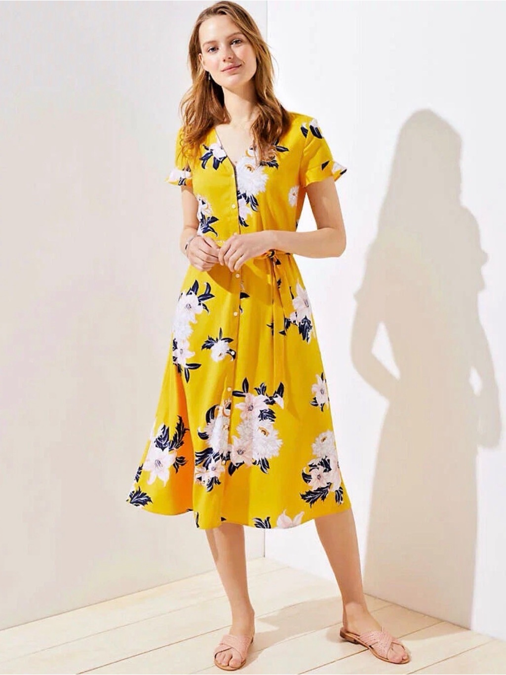 Loft Floral Bouquet Flutter Shirtdress - Size 4